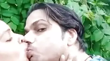 Sucking boobs of gf outdoors on selfie cam