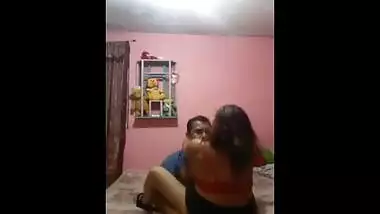 Muslim MILF giving a Blowjob to her son’s friend