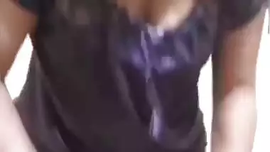 Tamil wife Sailaja shows boobs and big ass viral live