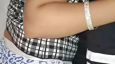 Young boys fucking Lathika bhabhi in threesome mode