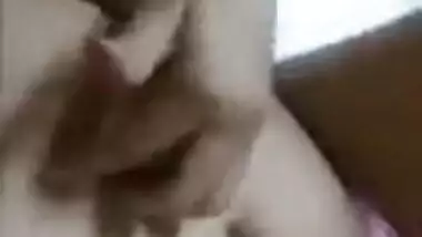 Desi Amateur Hot Housewife Fingering