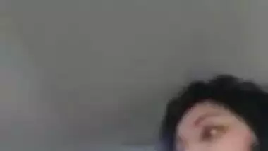 Hot Desi Babe Blowjob inside the car