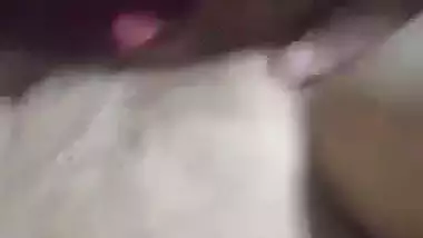 Man fucks a milky tribal girl’s pussy in Pakistani porn
