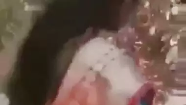 Lovely Desi XXX girl gives a hot blowjob outdoors till her boyfriend cum MMS