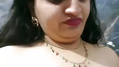 Slim wife HD porn nude sex after pussy show in doggy style