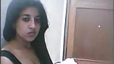 School teacher Shreya bhabhi fucked by her...